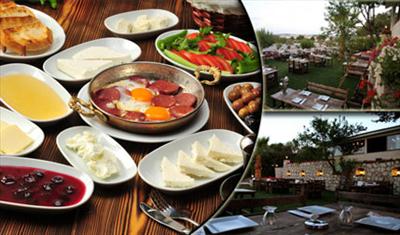 Cesme De Kahvalti Keyfi Sedir Kahvalti Ve Restaurant Ta Dogal Ortamda Alacaginiz Serpme Kahvalti Ve Komurde Semaver Cay 20 Tl Yerine Sadece 9 90 Tl Izmir Firsaton